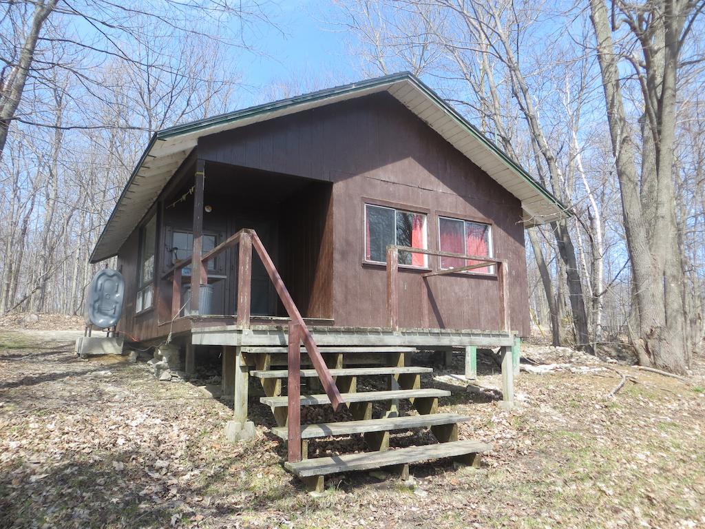 فندق Gore Bayفي  Lake Wolsey Cabins الغرفة الصورة