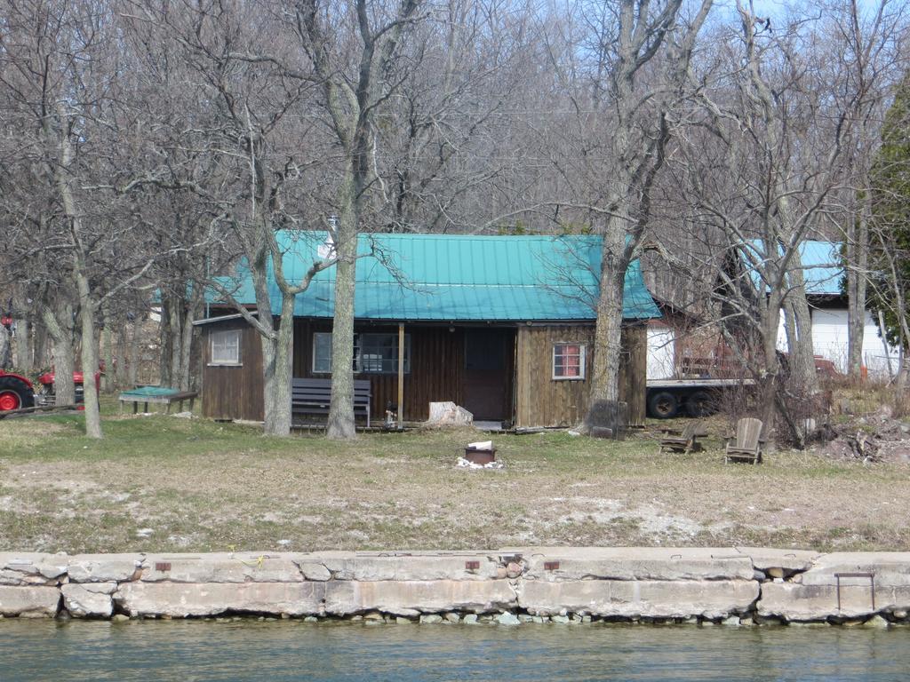 فندق Gore Bayفي  Lake Wolsey Cabins المظهر الخارجي الصورة