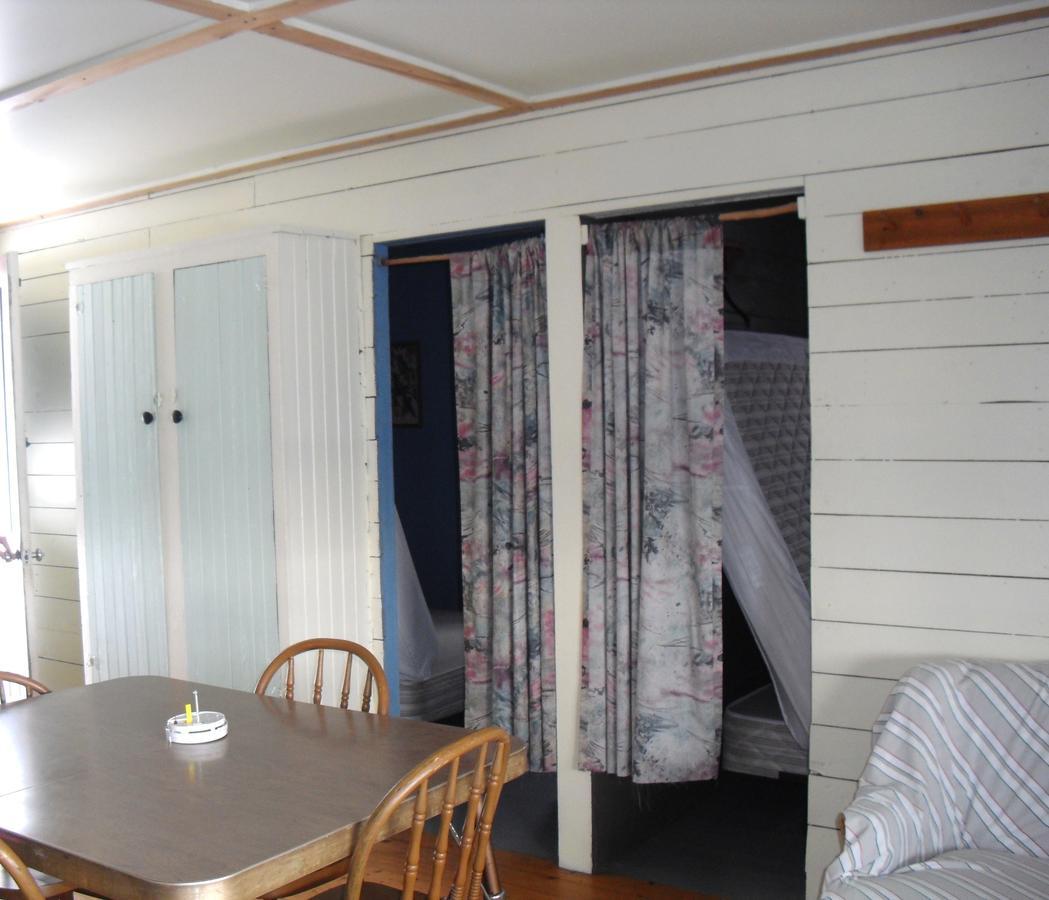 فندق Gore Bayفي  Lake Wolsey Cabins المظهر الخارجي الصورة
